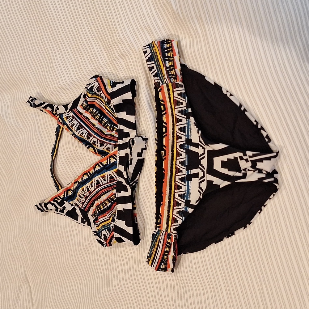 Bathing suit